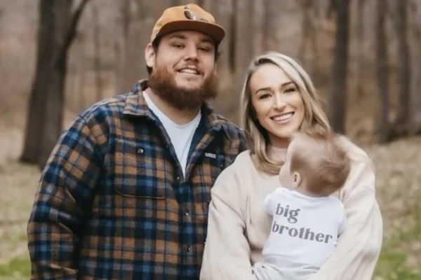 Luke Combs Wife Nicole and Son