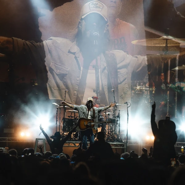 Tyler Hubbard Live on Stage at the Forum