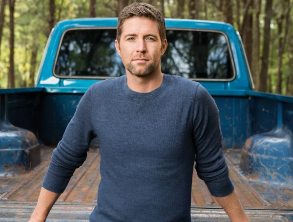 Josh Turner on Nu Country TV country music show