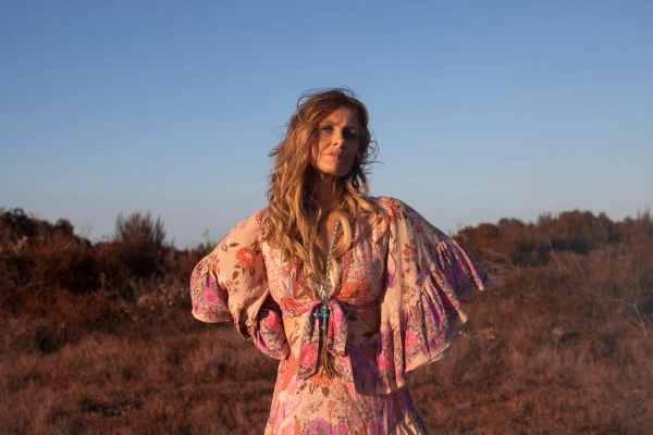 Kasey Chambers on Nu Country TV country music show